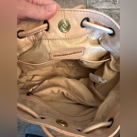 Marta Ponti Leather Bucket Crossbody Bag Tan Woven Front fisherman large - Picture 7 of 11